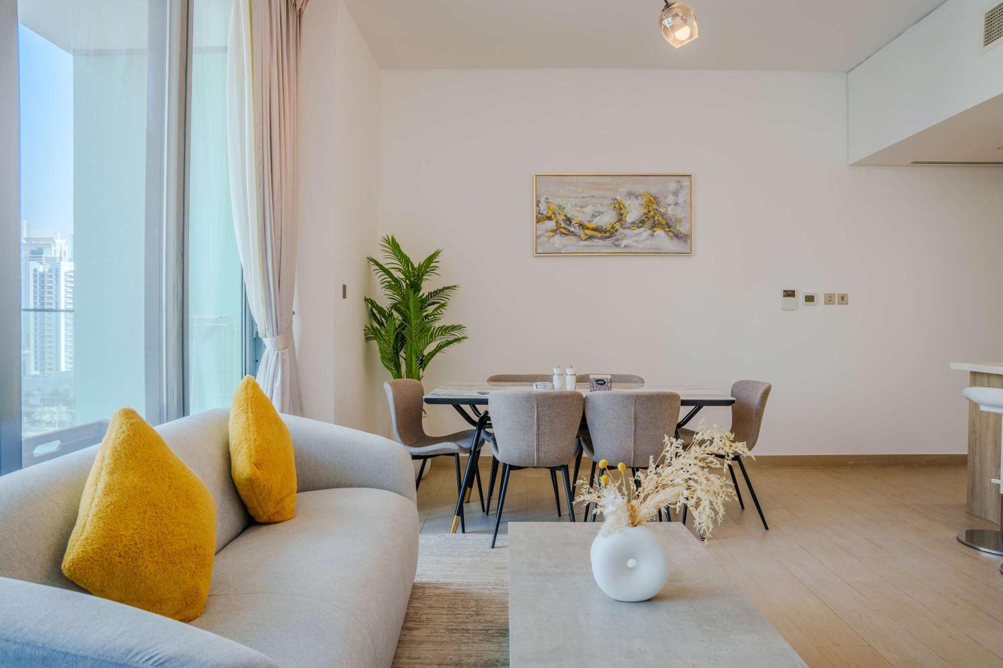 2 Bdr In Liv - Views & Modern Design Dubai